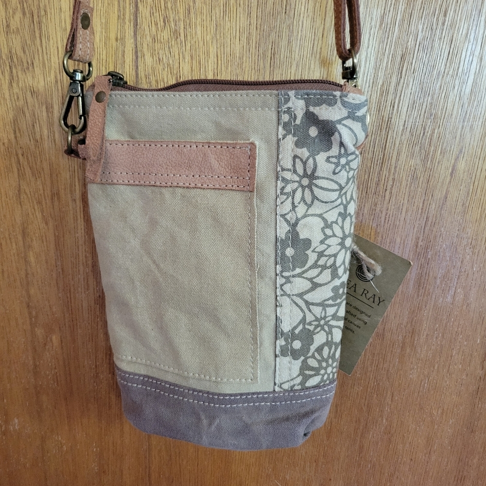 NWT Clea Ray Passport Bag - Floral Pattern Repurposed Canvas